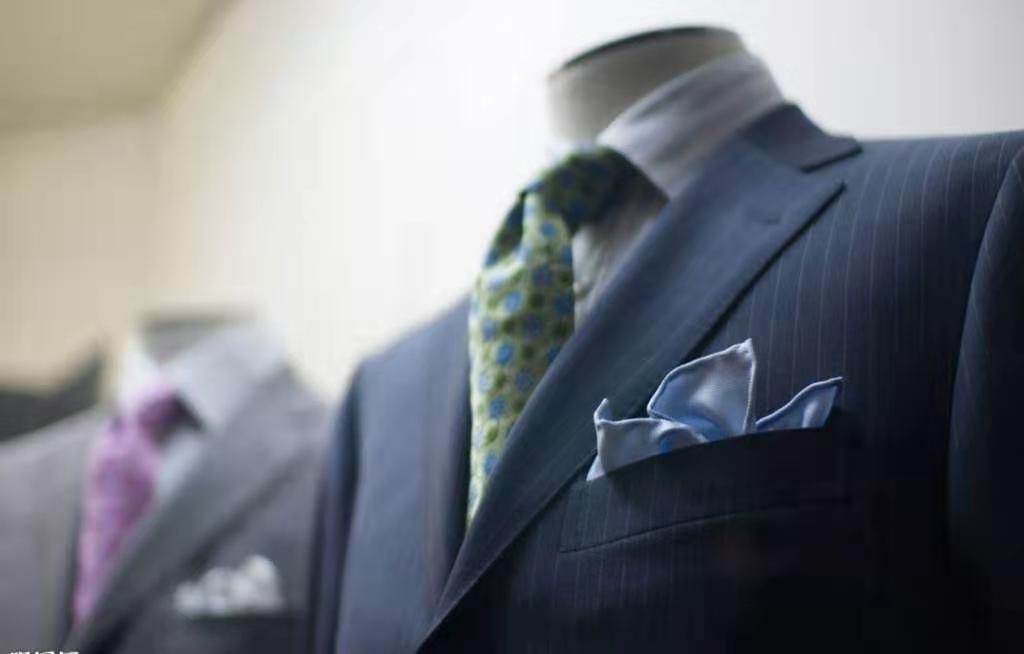 對(duì)于純棉工作服，該怎樣清洗呢?